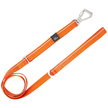 The Pet Life 'Advent' Outdoor Series leash and collar is durable and reflective for safety during walks. - Wolldi