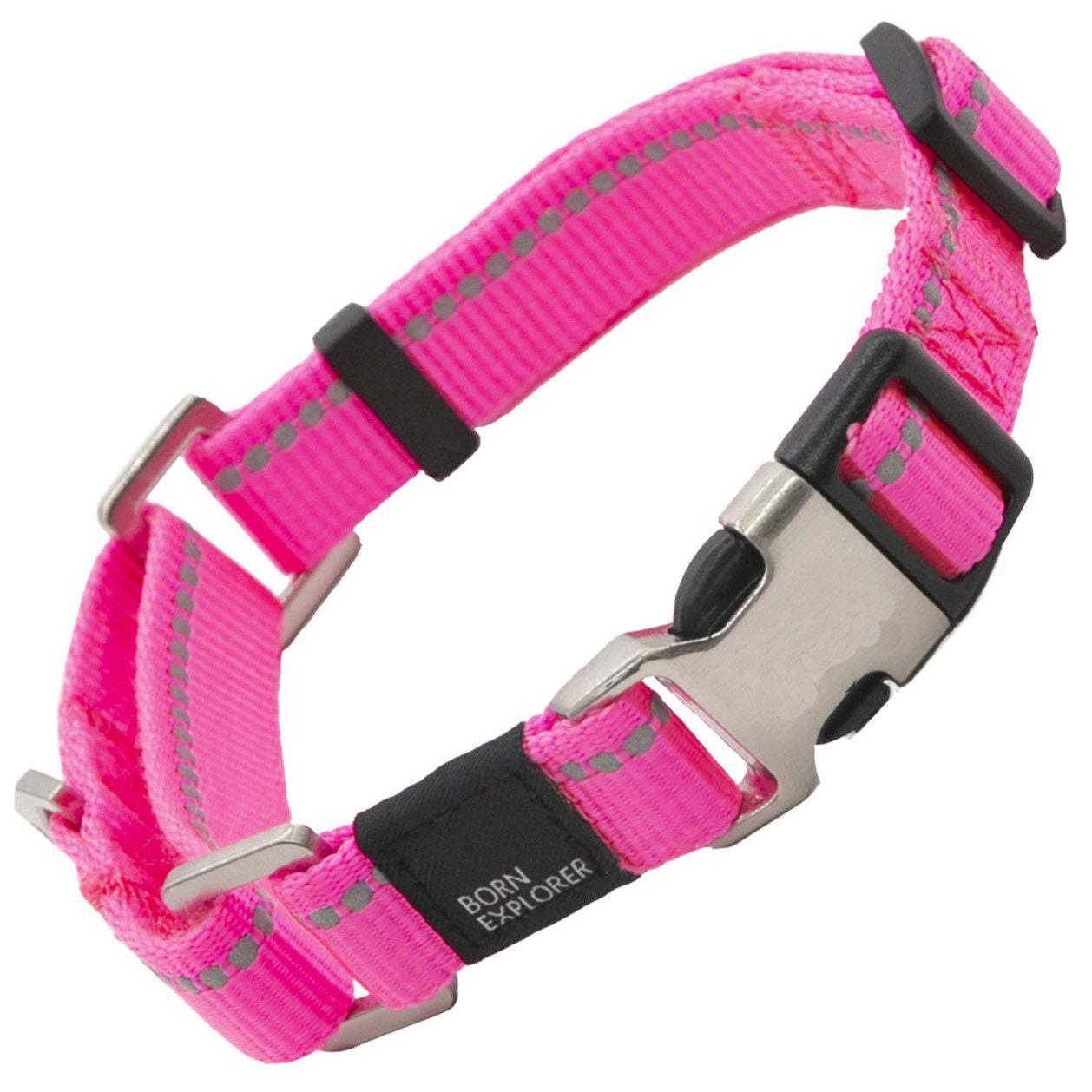 The Pet Life 'Advent' Outdoor Series leash and collar is durable and reflective for safety during walks. - Wolldi