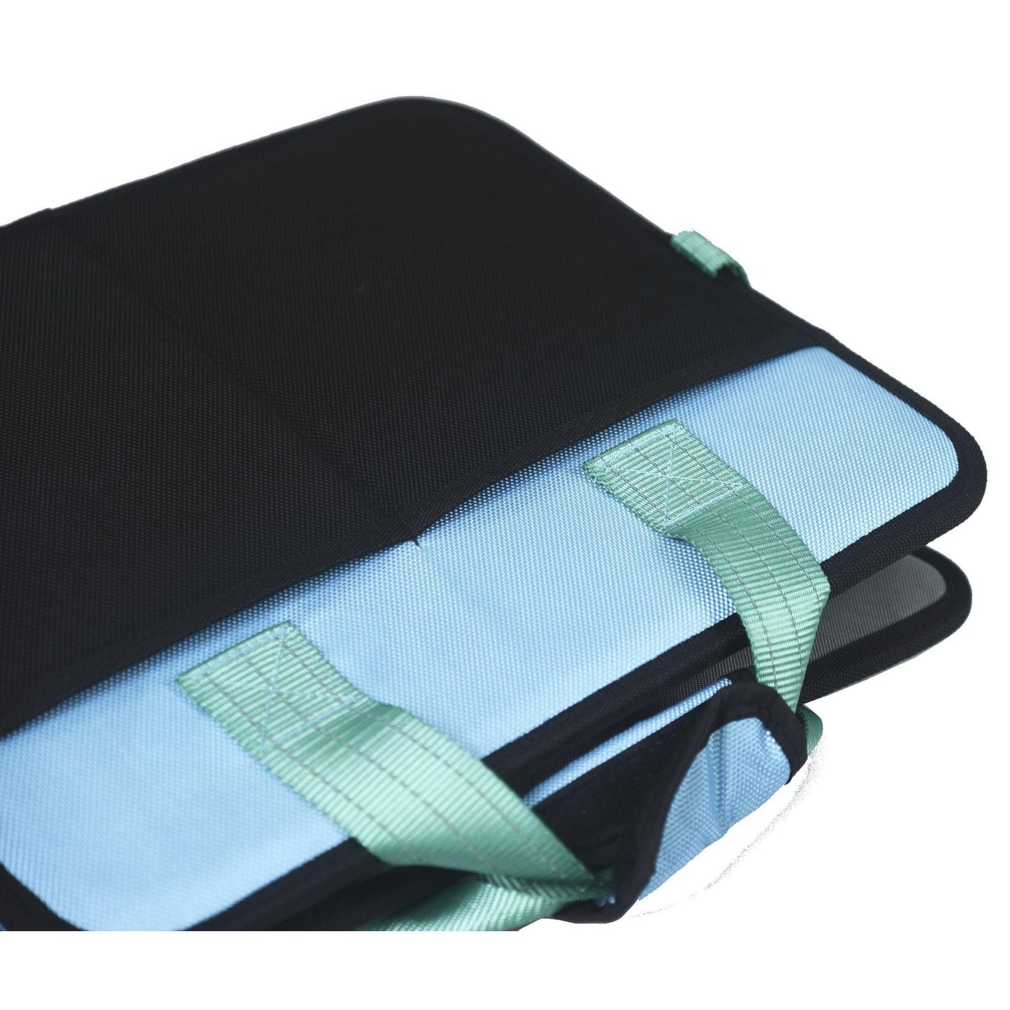 "Travel-Nest folding pet bed: portable, lightweight, durable, and machine washable." - Wolldi