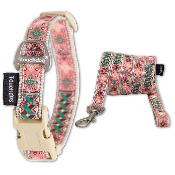 Durable collar and leash with reinforced stitching and stylish embroidery. - Wolldi