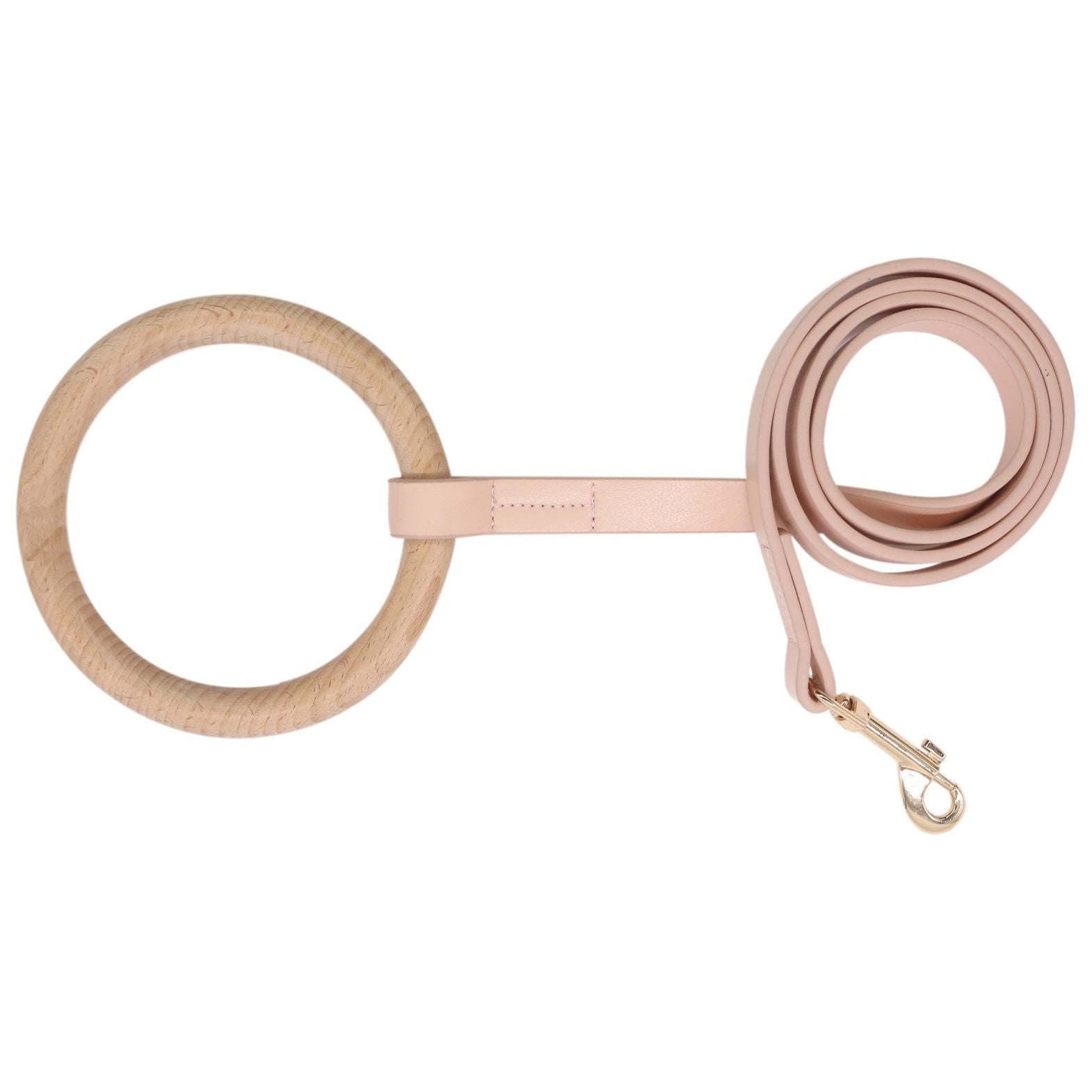 Pet Life 'Ever-Craft' Boutique Series Beechwood and Leather Designer Dog Leash: Stylish, durable, and versatile. - Wolldi