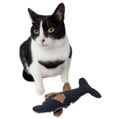 Durable fish plush cat toy with catnip and reinforced stitching. - Wolldi