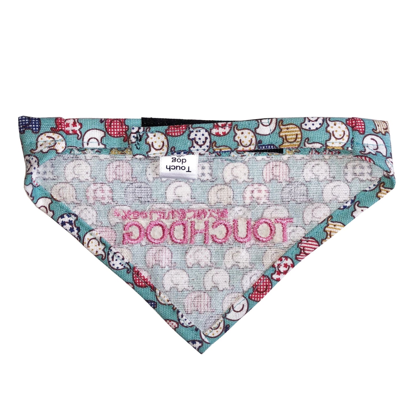 Fashionable and durable dog bandana with easy Velcro closure and stylish print. - Wolldi