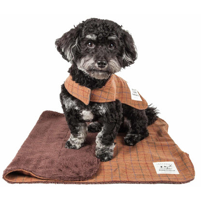 Plaid reversible dog jacket with mat