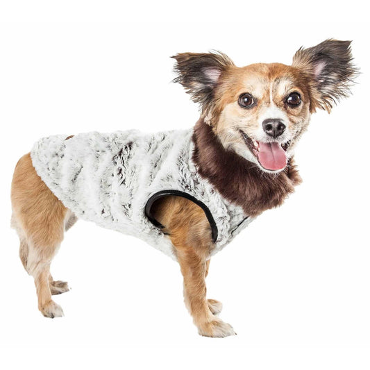 Luxurious faux-fur dog coat with ruffled pattern and cozy fleece lining. - Wolldi