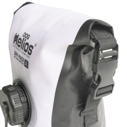 The Dog Helios 'Grazer' is a waterproof and durable travel food dispenser bag. - Wolldi