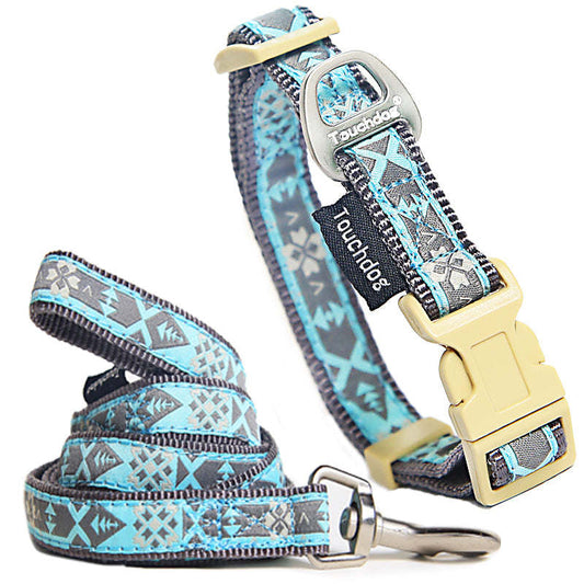 A durable, embroidered collar and leash set with reinforced stitching. - Wolldi