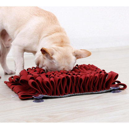 The Pet Life 'Sniffer Grip' is a suction-based snuffle mat for pets, perfect for cognitive development and digestive aid. - Wolldi