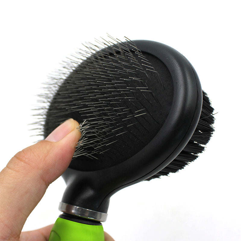 The Pet Life Flex Series 2-in-1 brush features dual-sided bristles for easy grooming. - Wolldi