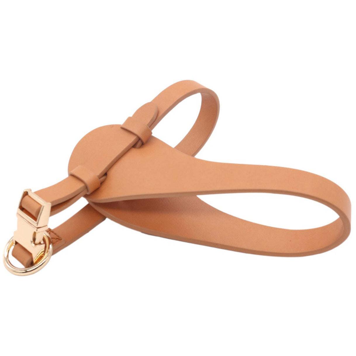 The Pet Life 'Ever-Craft' Designer Leather Dog Harness features a unique equine saddle design and comes in various sizes and colors. - Wolldi