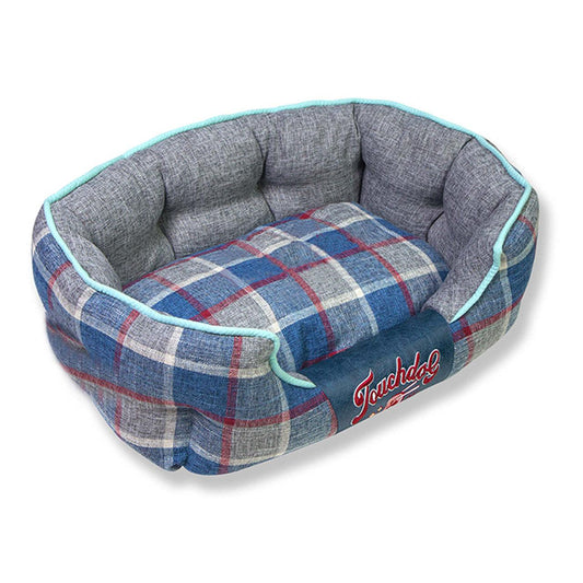 The Touchdog 'Archi-Checked' Designer Plaid Oval Dog Bed offers stylish comfort and durability. - Wolldi